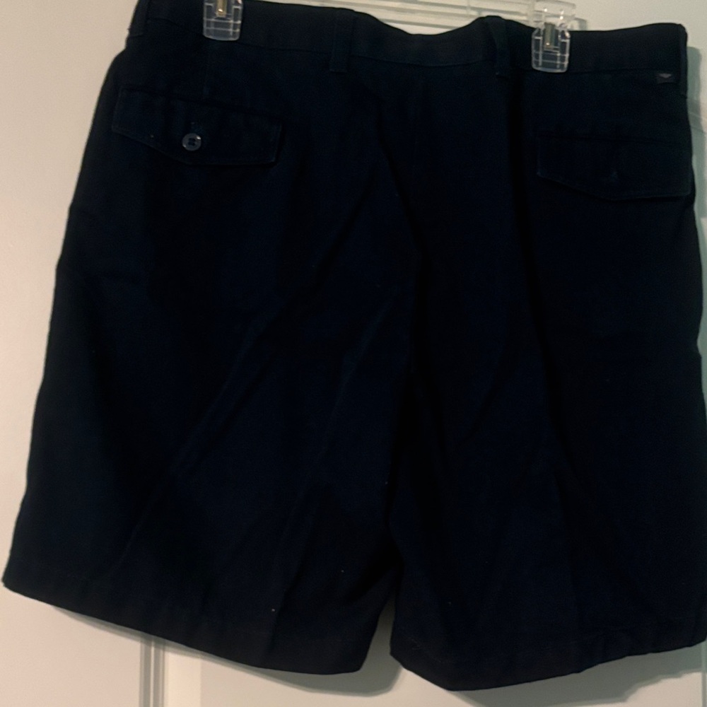 Dockers Men's Dark Navy Shorts - Picture 4 of 9